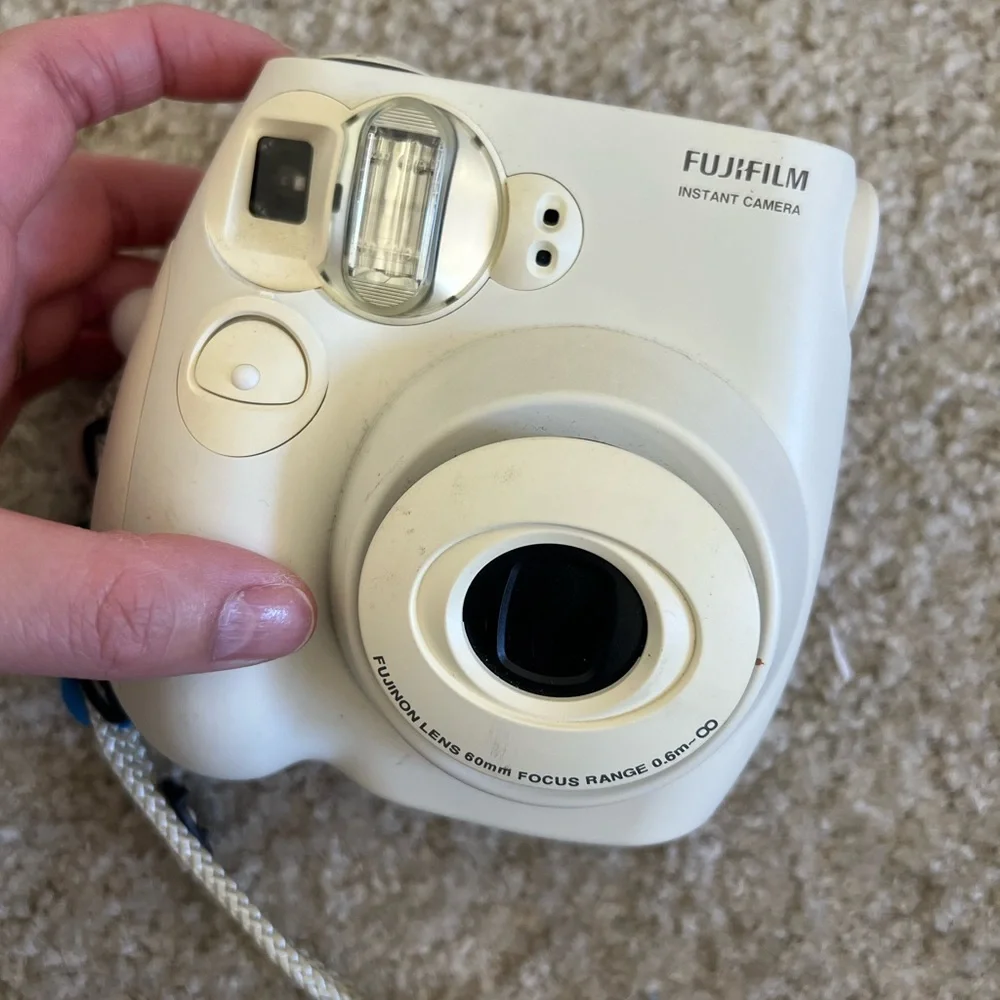 Fujifilm Instax Mini Cream Instant Camera
